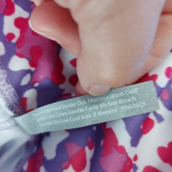 Daisy Feuntes Patterned Crop Leggings - Picture 7 of 7